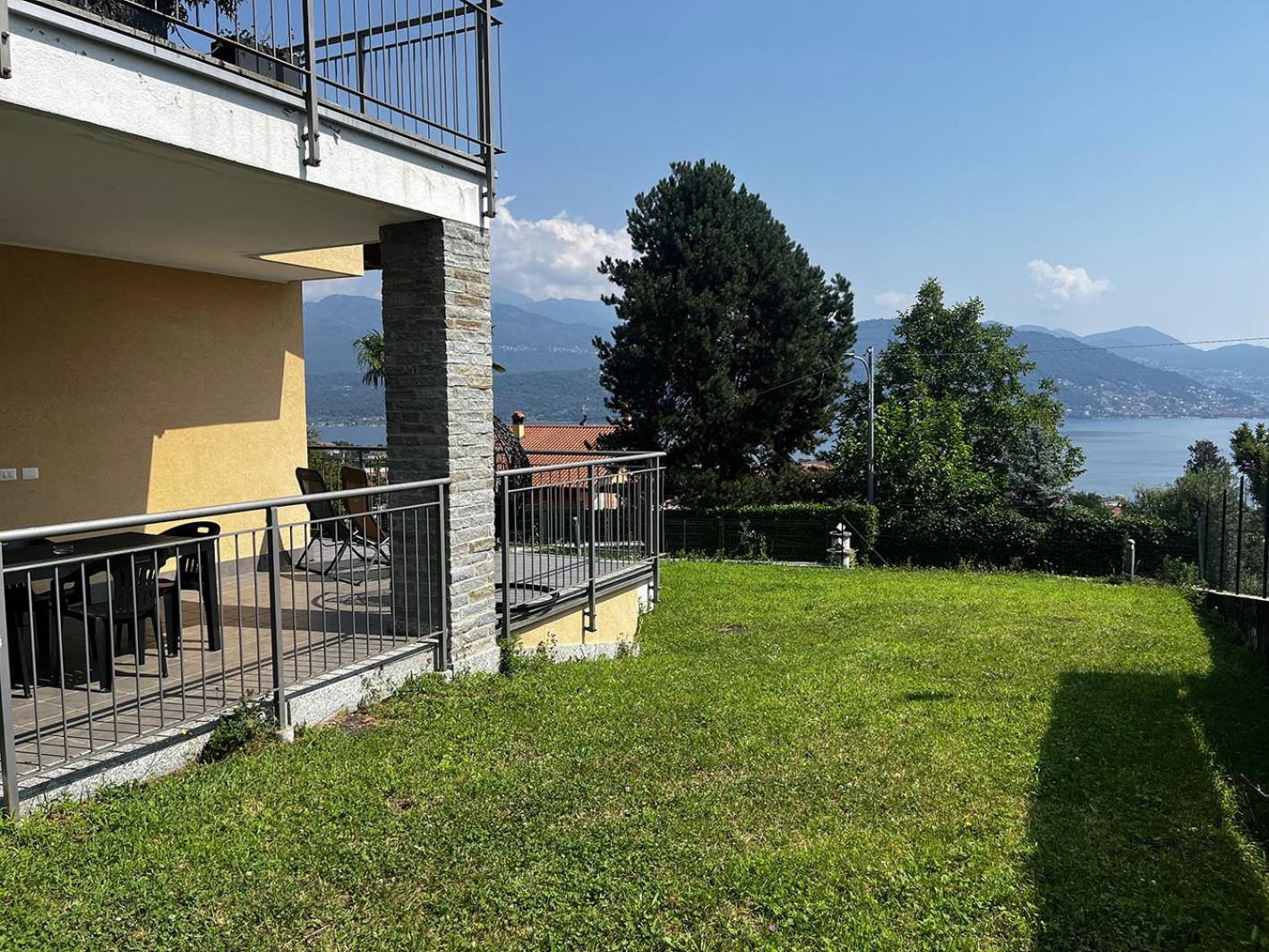 Magicview Baveno Apartment With Garden And Lake View المظهر الخارجي الصورة